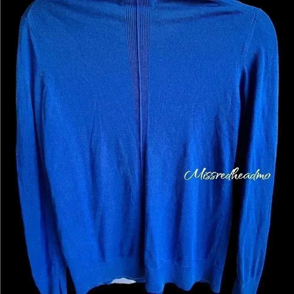 BR Sweater - Small - Picture 3 of 3